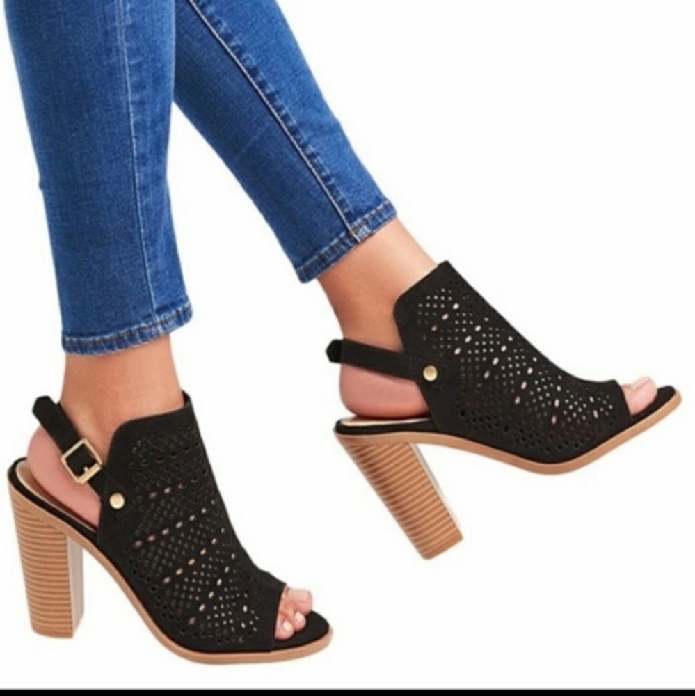 Dolce Vita Kassi peep toe Sandals